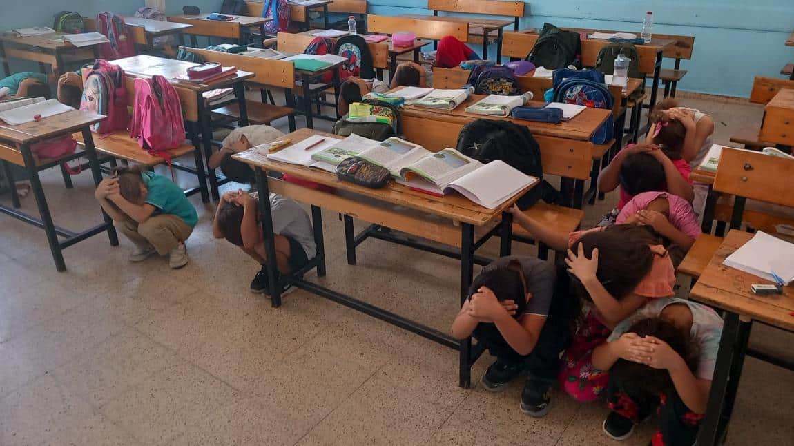 Afet Farkındalık Eğitimi ve Deprem Tatbikatı